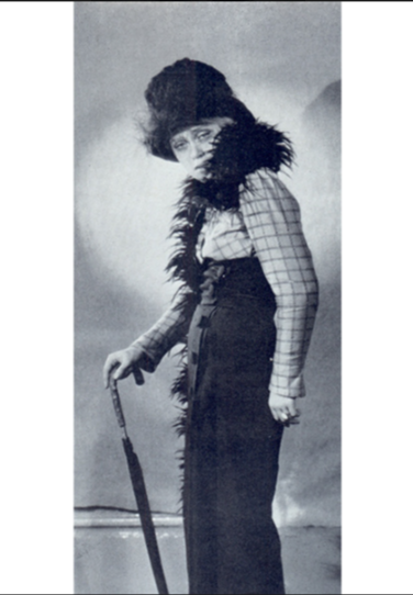 Глава книги: "Характерность - это точность". Селия Пичем - А. Фрейндлих, "Трёхгрошовая опера"