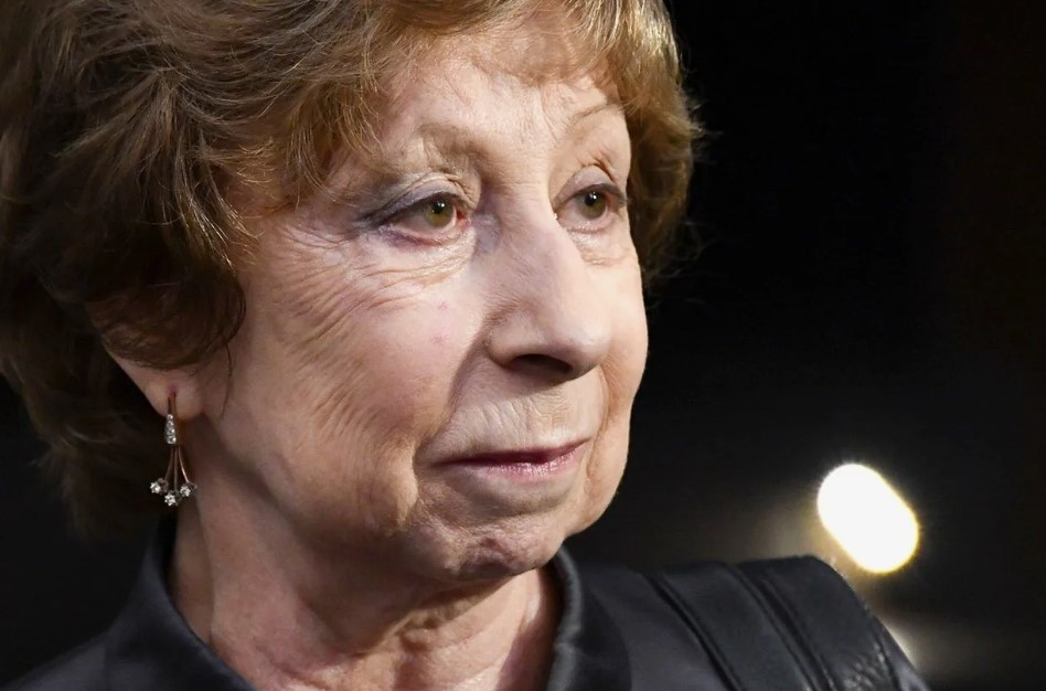 Ахеджакова