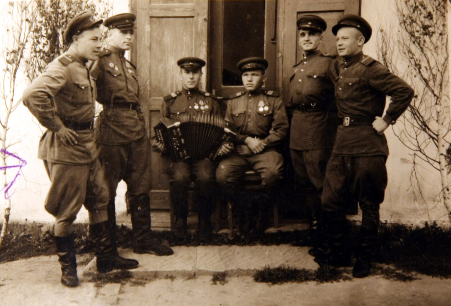 Бойцы Внутренних войск на Западной Украине