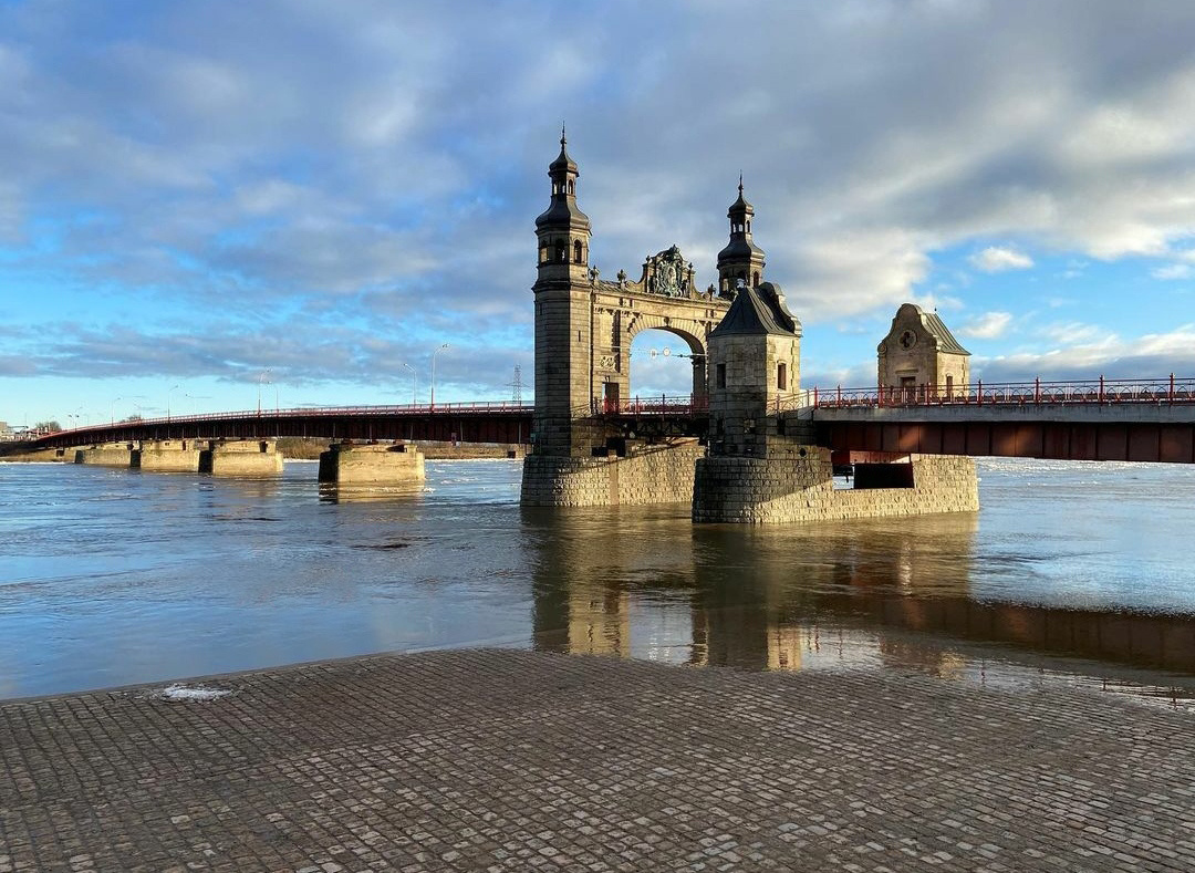Река Неман в городе Советске Калининградской области. Фото автора.
