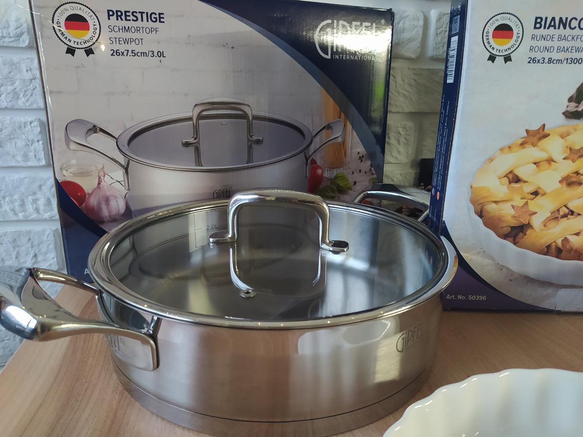 В моем хозяйстве такой сотейник необходим: рагу, плов, ленивые голубцы, фаршированные перцы...