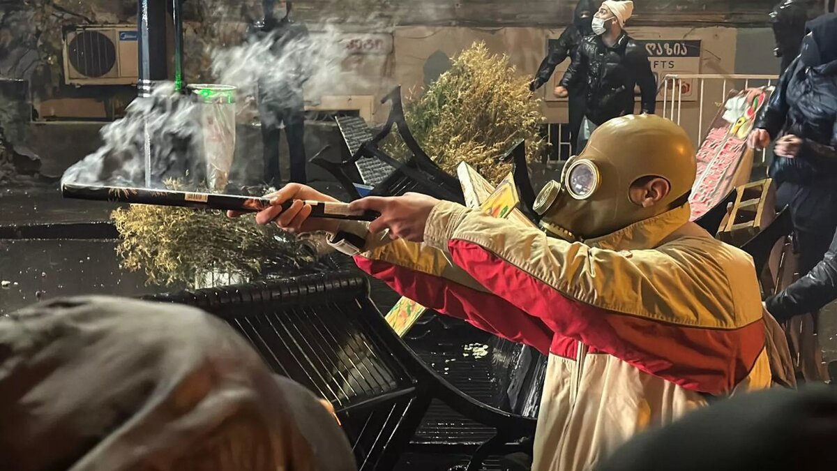 Массовые протесты объединённой оппозиции в столице Грузии © photo: Sputnik