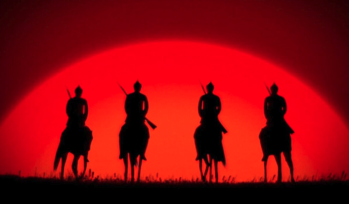    Кадр из фильма "Неуловимые мстители" (1966)