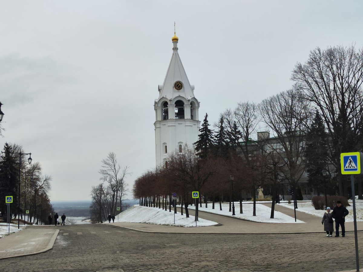 Колокольня в кремле. Источник: фото автора