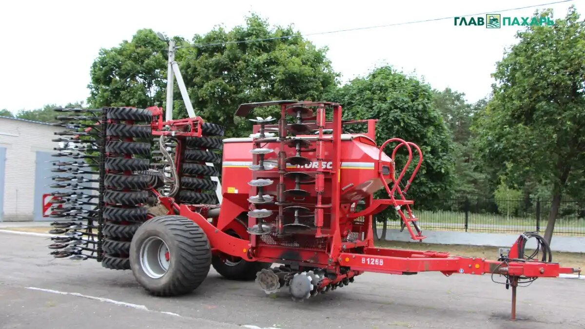 Фото: © Владимир Исаенко / Glavpahar.ru
Посевной комплекс Horsch Pronto 6 AS перед мойкой и чисткой