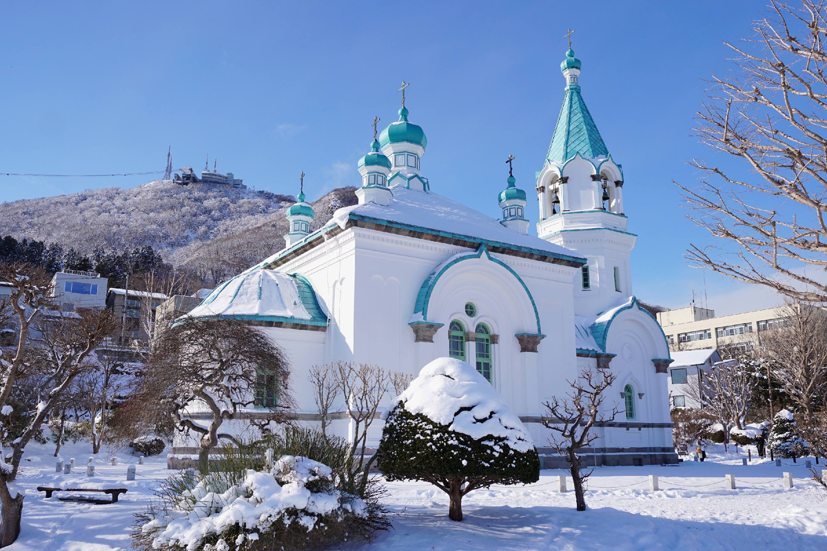 Церковь Святого Воскресения в зимнем Хакодате. Изображение: Scooped Tea, CC BY-SA 4.0, commons.wikimedia.org