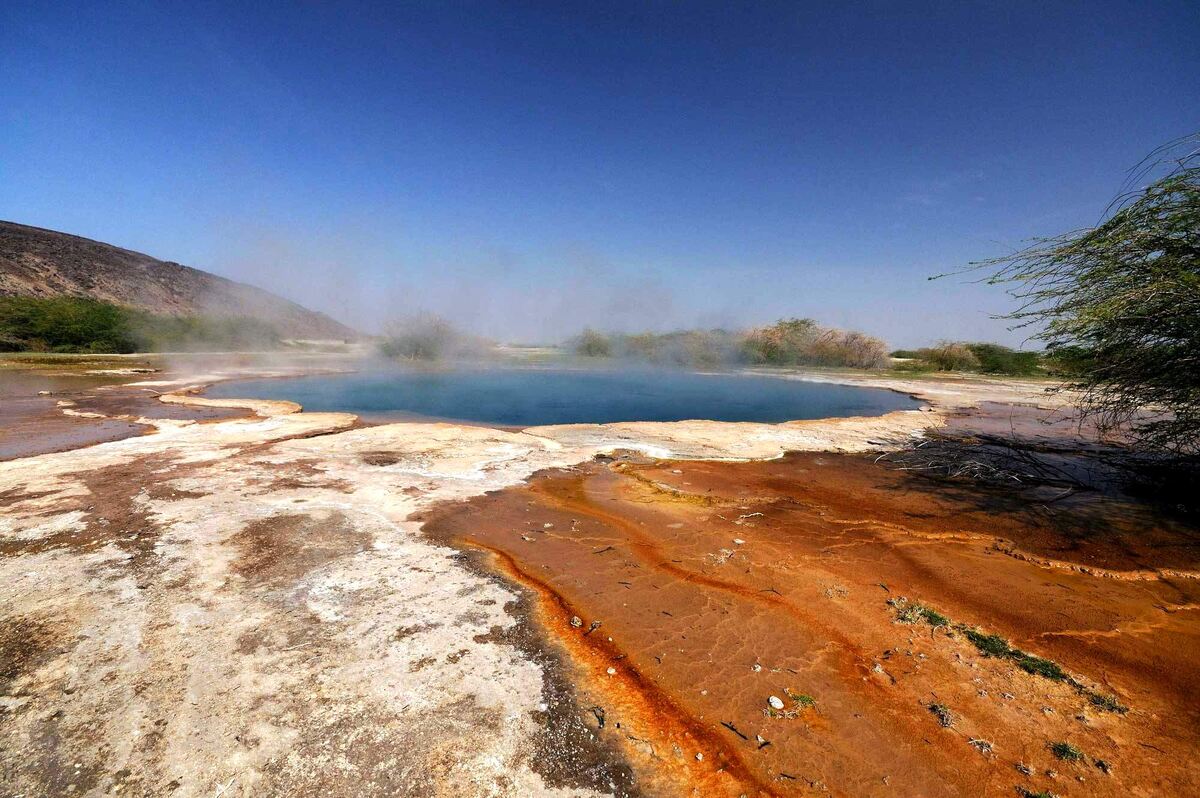 Пар над воронкой. Источник: Яндекс картинки