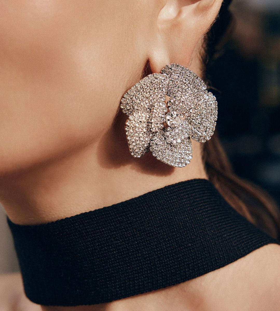 Цветы из страз