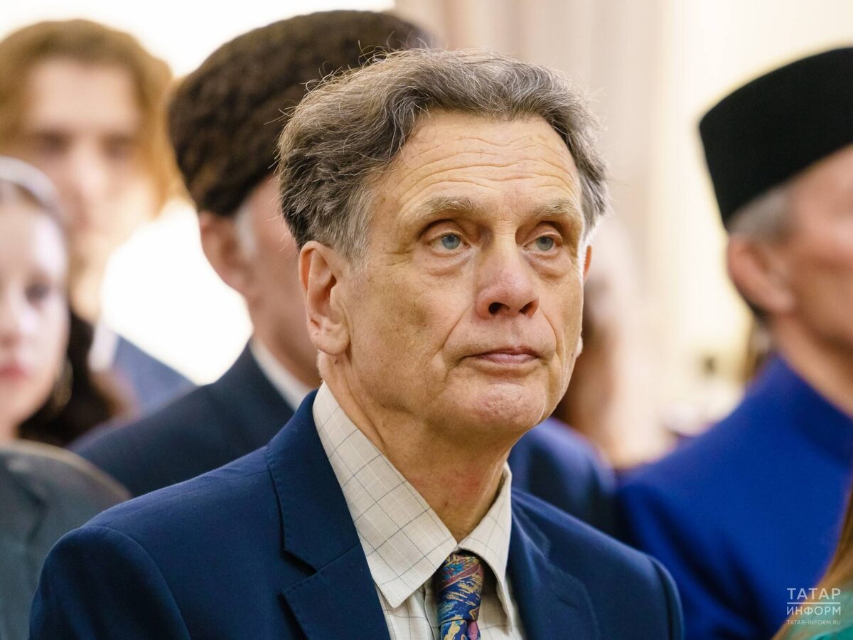 Герман Бакулин: «Казань не только сохраняет свои уникальные качества в цепочке волжских городов, но получила новые здания и ансамбли, дополнившие ее облик». Фото: © Салават Камалетдинов / «Татар-информ»