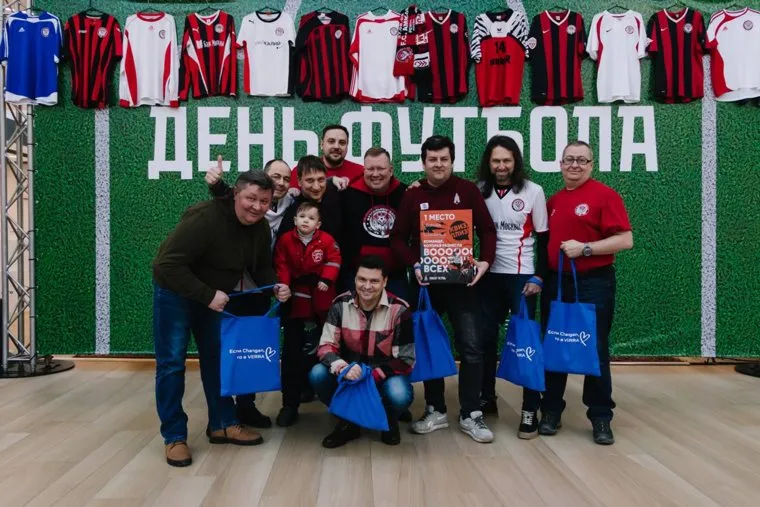 Праздник объединил ветеранов футбола и болельщиков
Фото: пресс-служба ФК «Амкар»