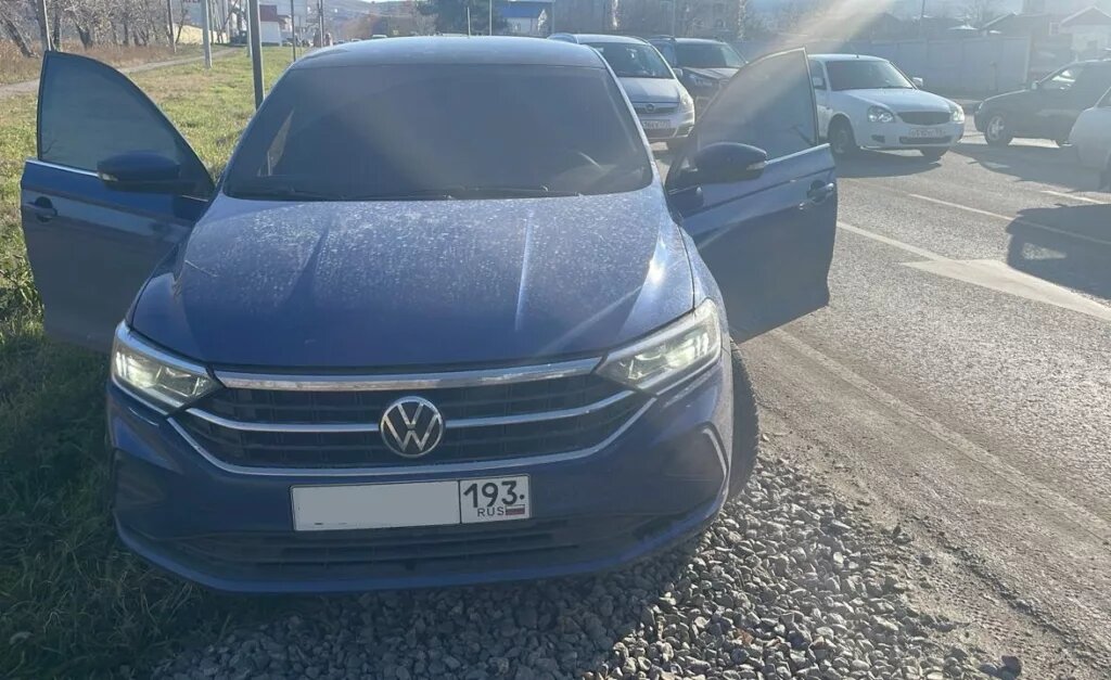 Ещё один остановленный водитель.