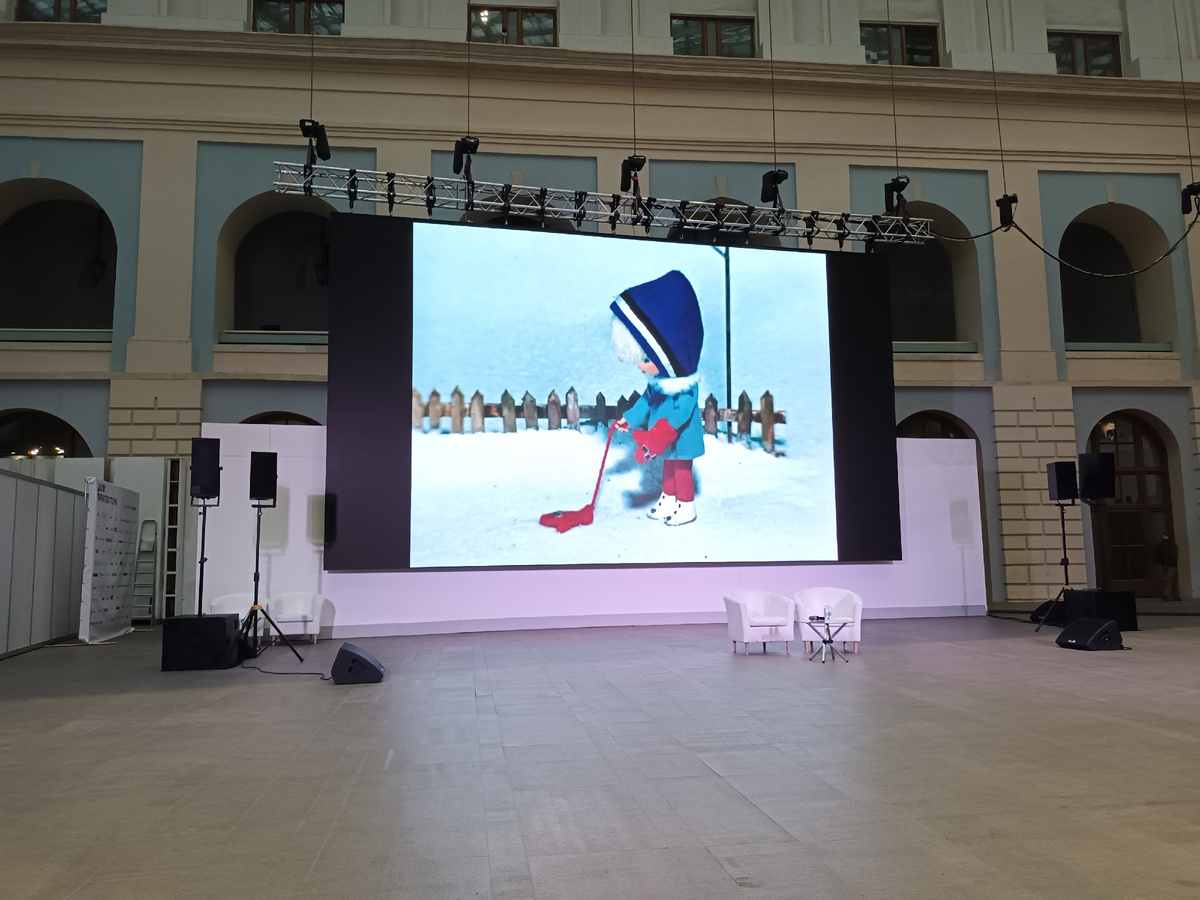 Кадры из м/я "Варежка. 1967 год. Режиссер Роман Качанов