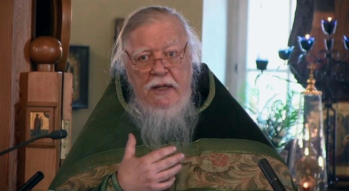 Димитрий Смирнов (07.03.1951 — 21.10.2020 гг.) — протоиерей, общественный деятель.