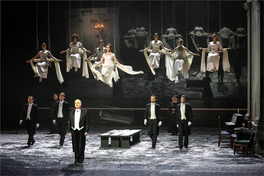 Спектакль Евгений Онегин в театре Москвы