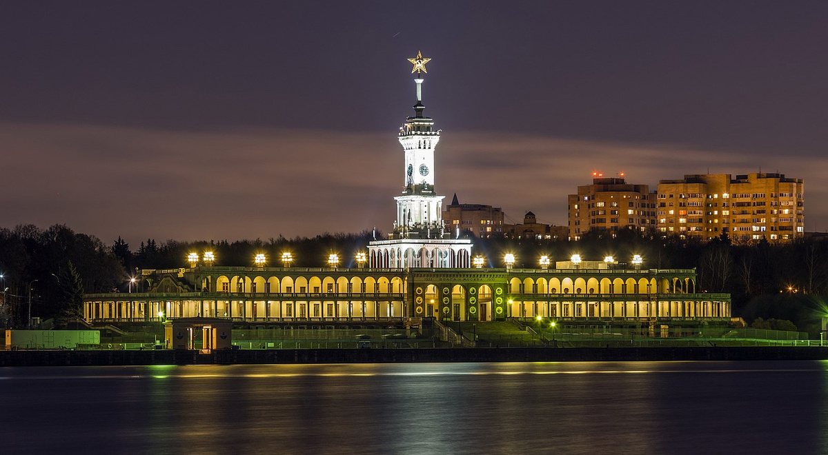 Тот самый Речной вокзал и район, о котором поётся в песне (фиои)