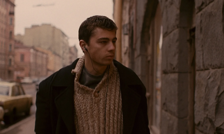    Фото: кадр из фильма «Брат» (1997) / Кинокомпания CTB / СТВ / режиссер Алексей Балабанов Маргарита Салахова