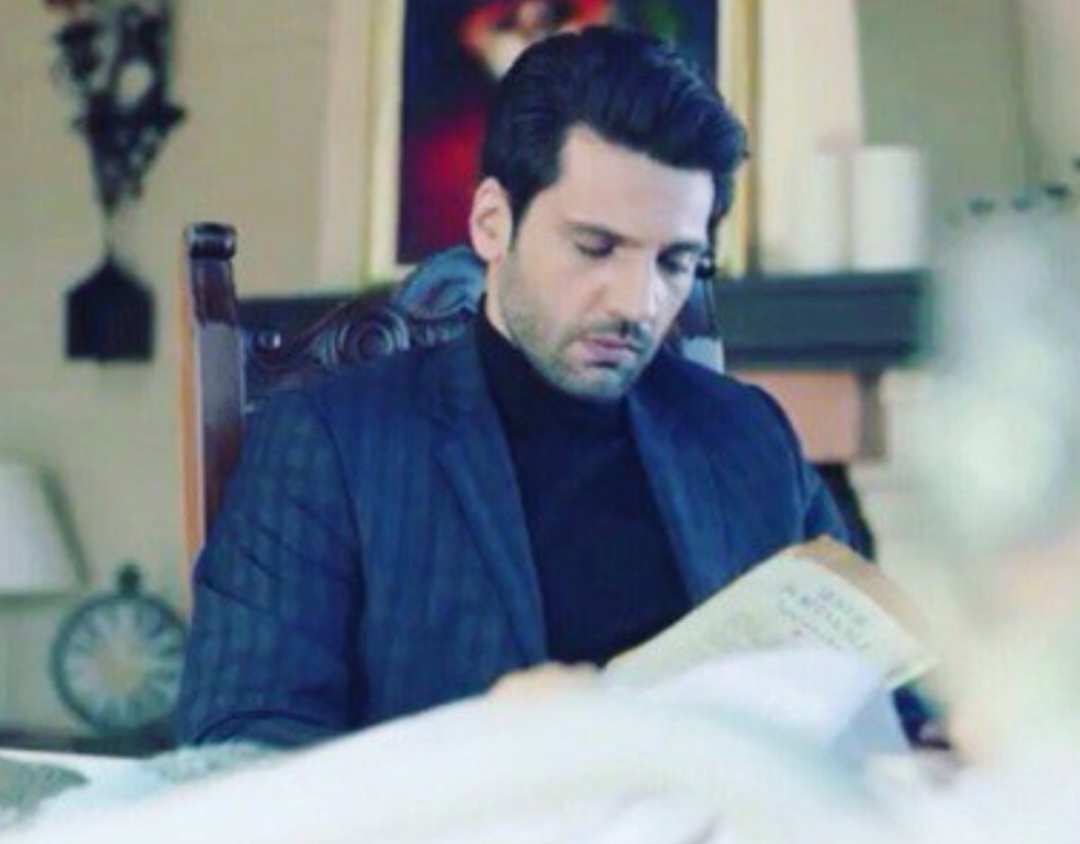 Кадр из сериала