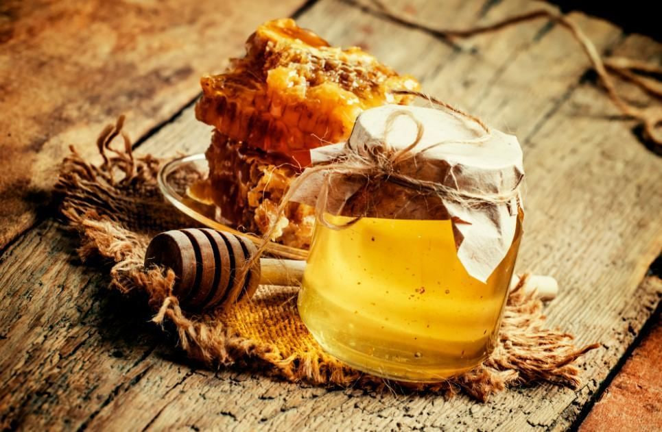 Фантазии дизайнеров о мёде.