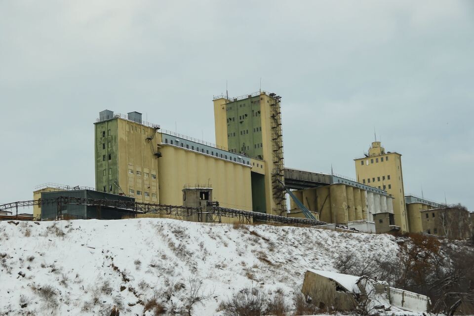    Развалины башни элеватора. Источник: Виталий Барабаш/"Толк"