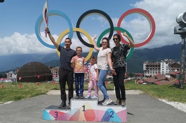    Ради семьи Алина оставила руководящую должность и стала предпринимателем. Фото: Из личного архива/ Алина Жданова