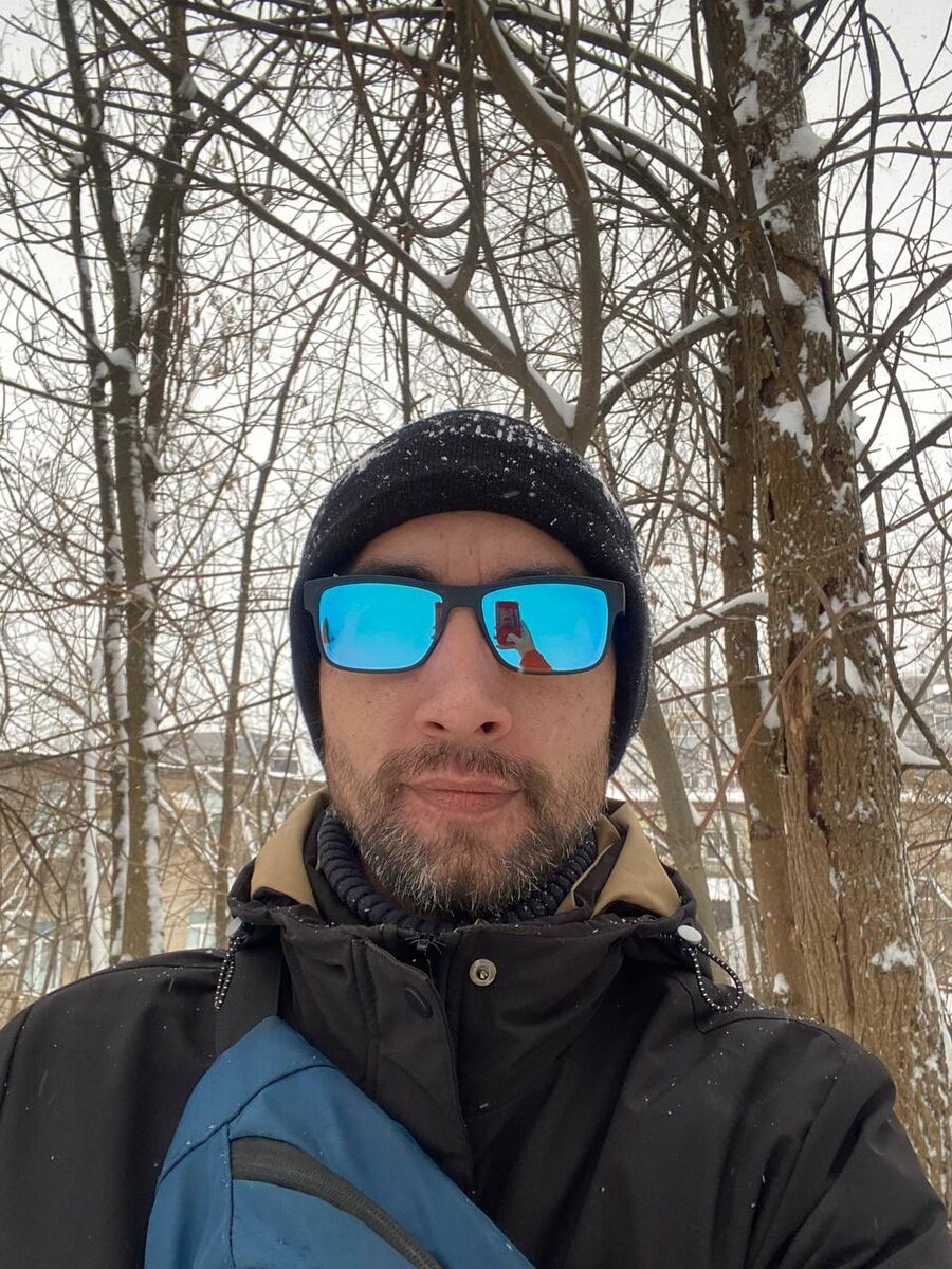 Собственно автор этого канала Александр Гололобов