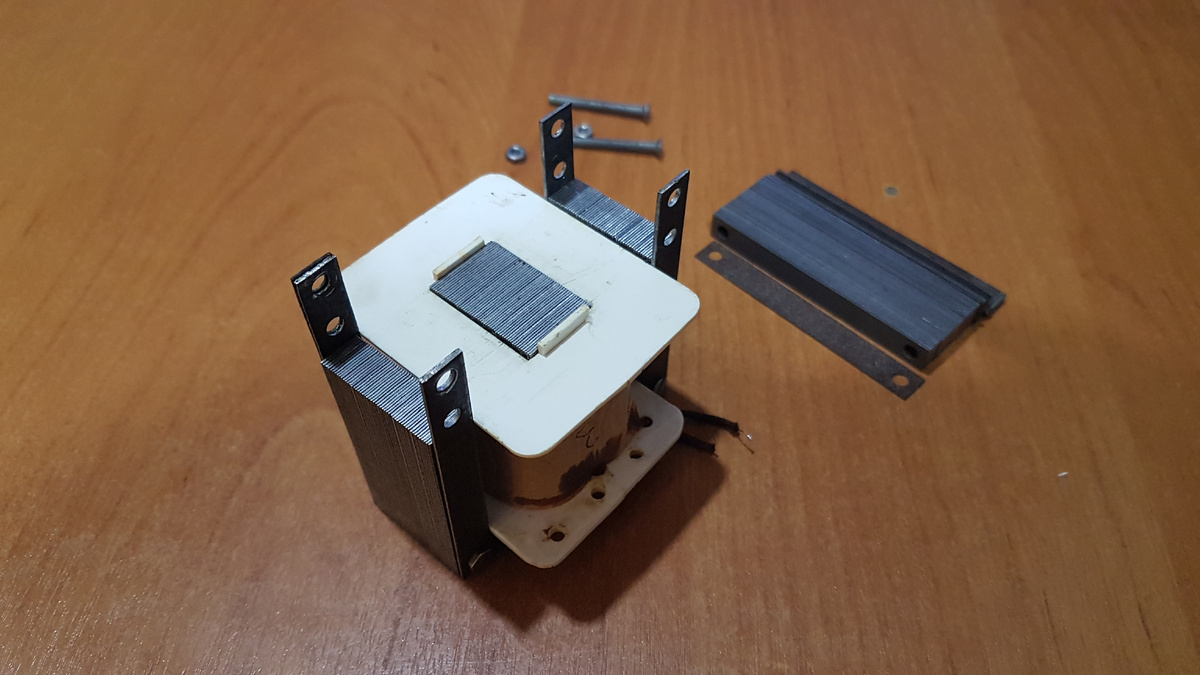 Сборка магнитопровода дросселя