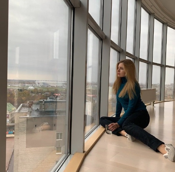 На фото: 
ведущая прогноза погоды на канале "Звезда" Ольга Паршина
