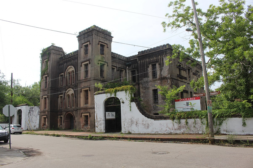 Тот самый "Отель смерти"