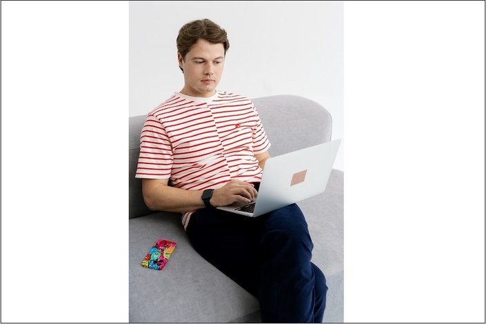    Антон Ковалев