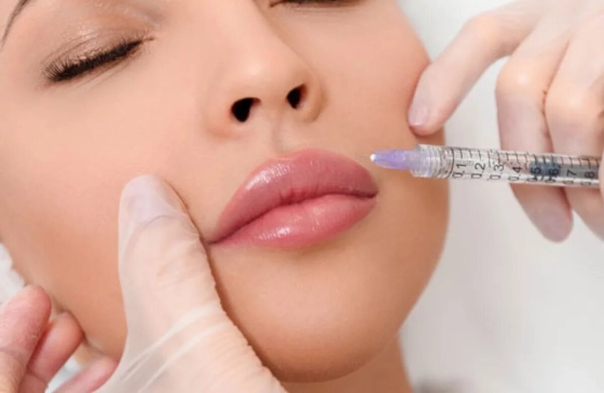    Нижегородцев предупредили об осложнениях после «уколов красоты»