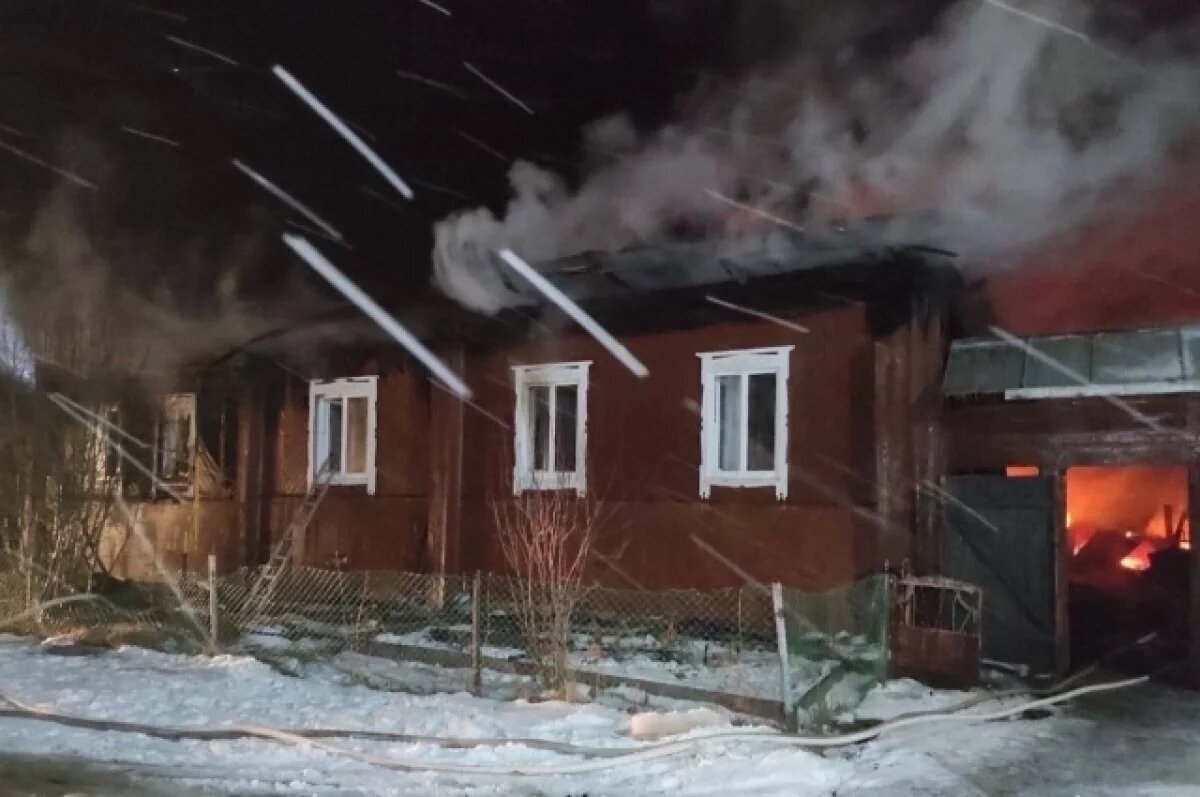    На месте страшного пожара в Пермском крае обнаружили тело погибшей женщины