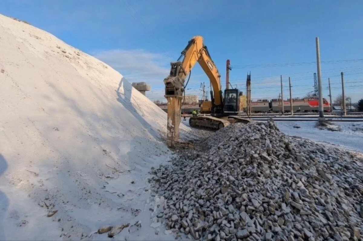    В Иркутске продолжается капитальный ремонт путепровода на Батарейной