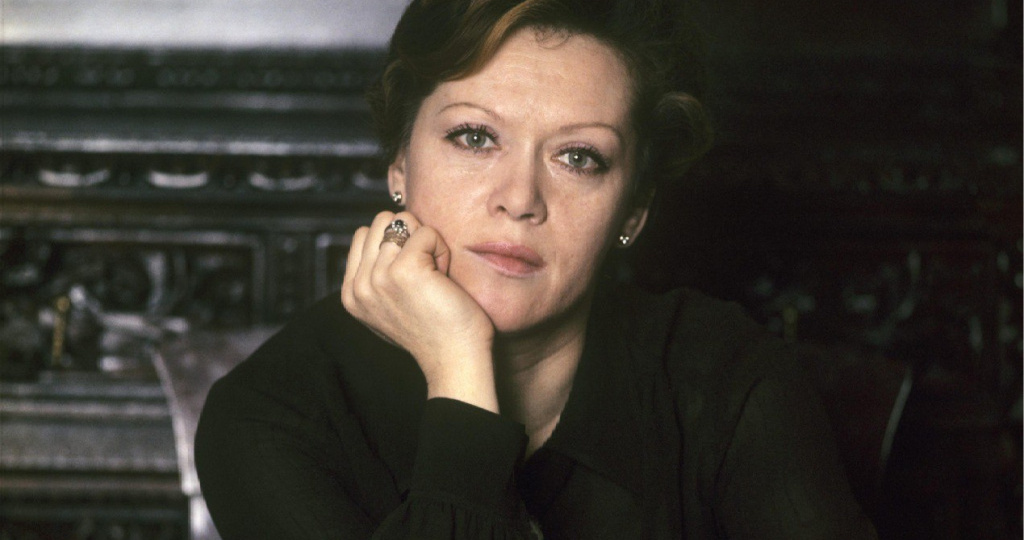 Алиса Фрейндлих: «Служебный роман» со сценой длиною в жизнь