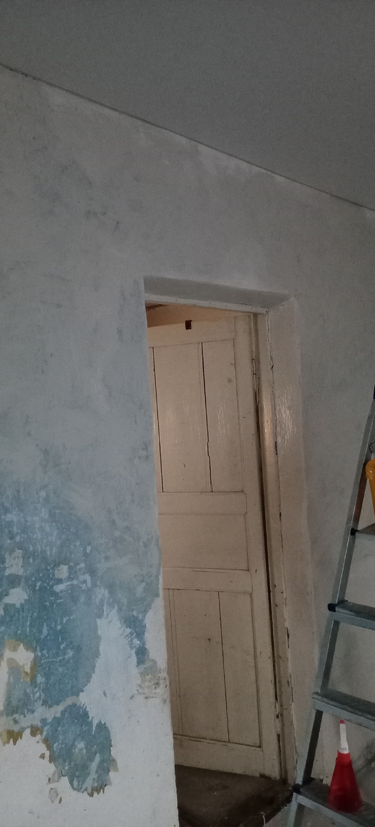 Вот такие были стены.. 