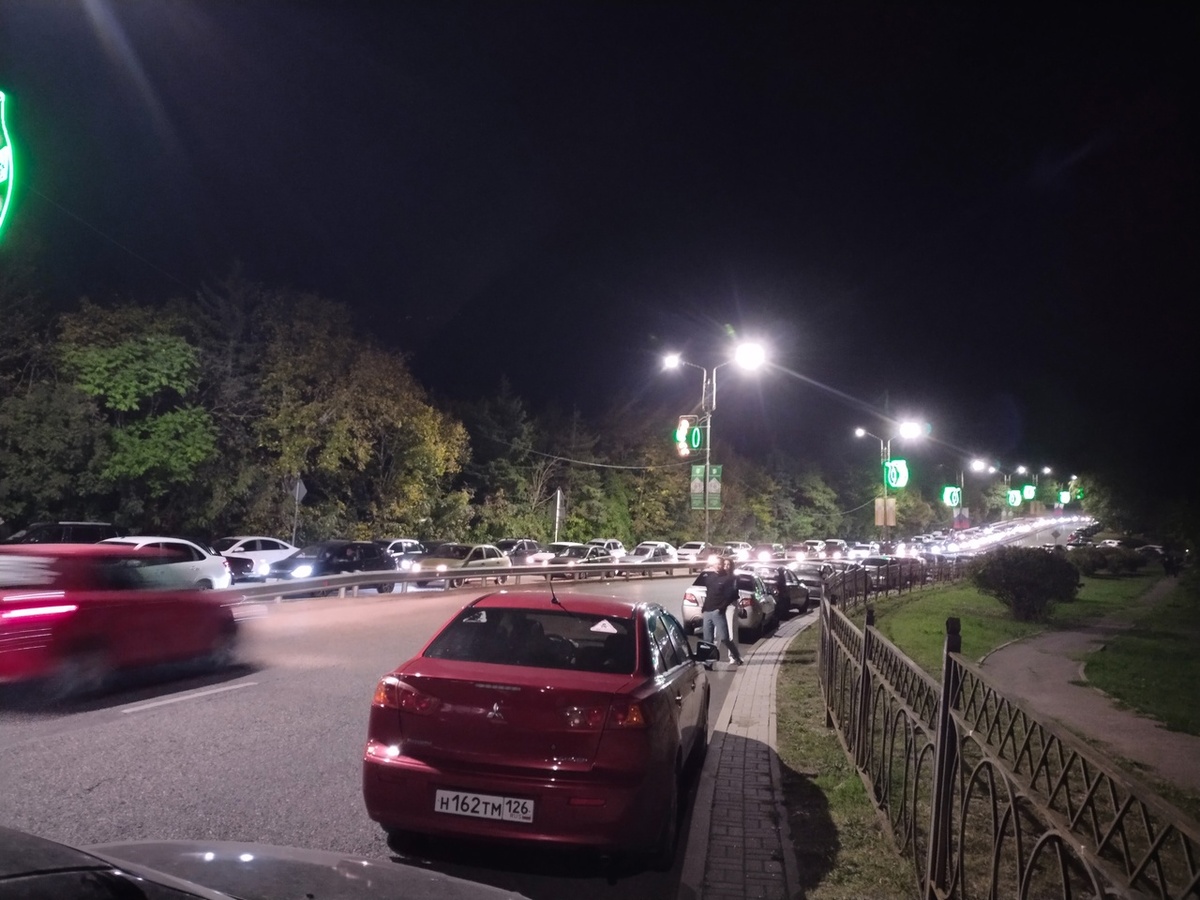 Это уже выезд из Железноводска на федеральную трассу Кисловодск - Минеральные Воды. 