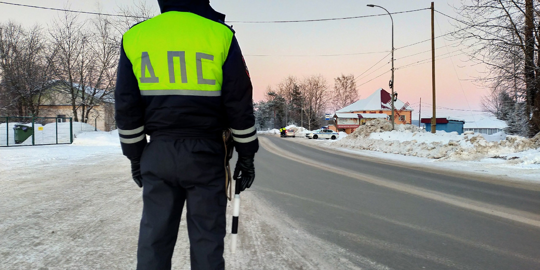 Что должен инспектор ДПС водителю, если он остановил автомобиль и хочет составлять протокол