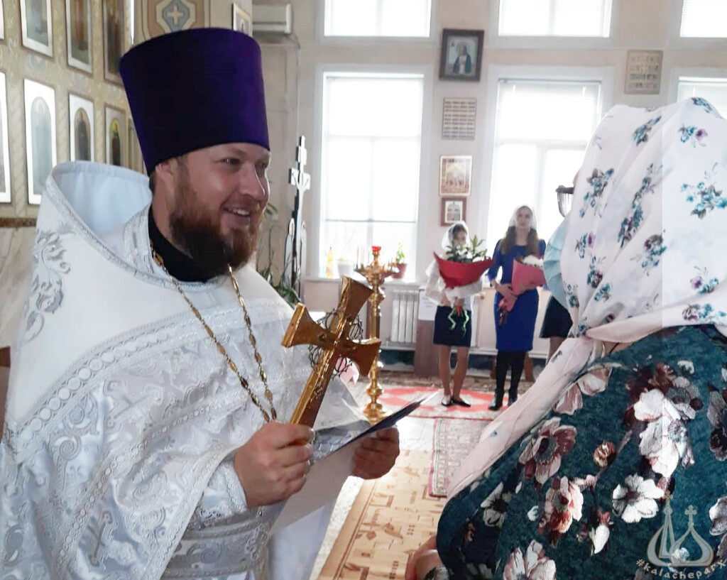 Отец Максим — настоятель храма Михаила Архангела г.Суровикино