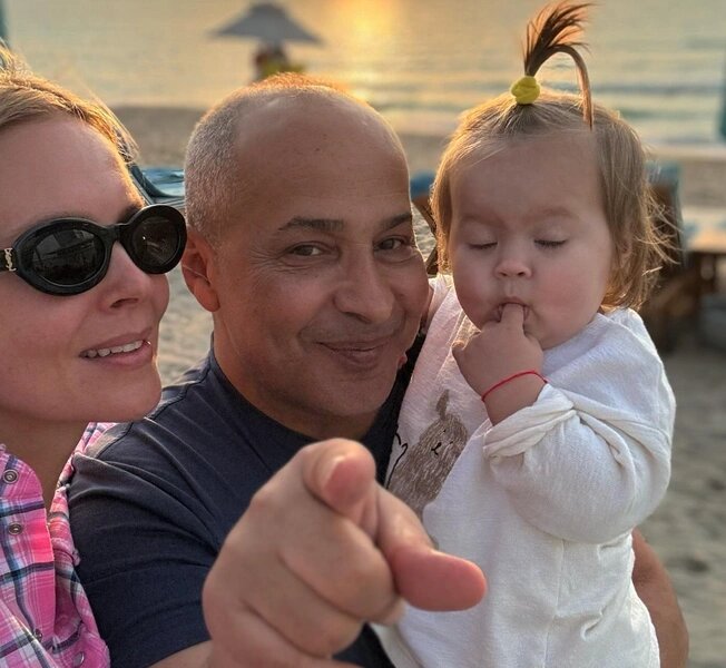 У Виктории и Зияда Манасир уже есть внучка, которую им подарила дочь Дана