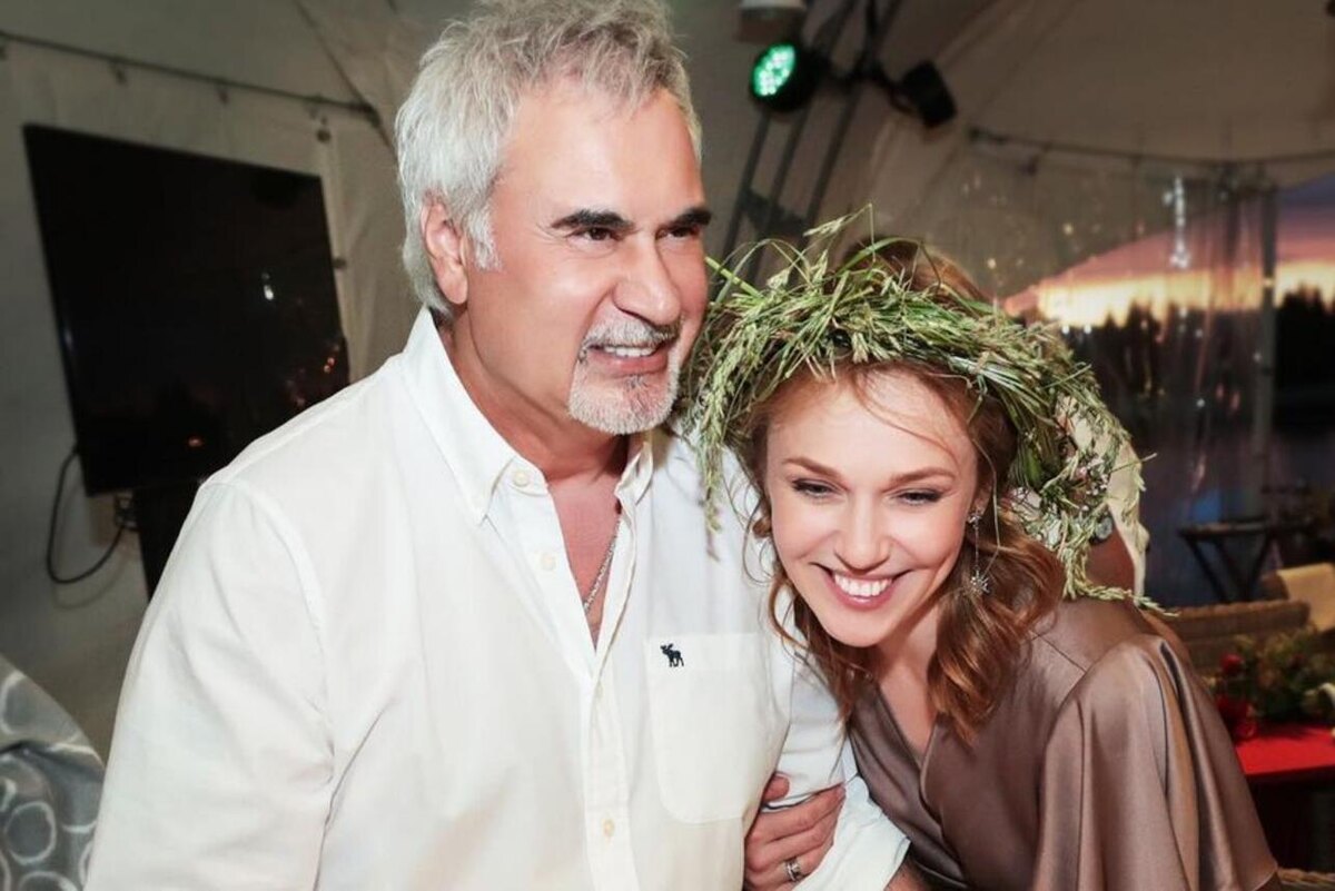    Валерий Меладзе и Альбина Джанабаева Социальные сети