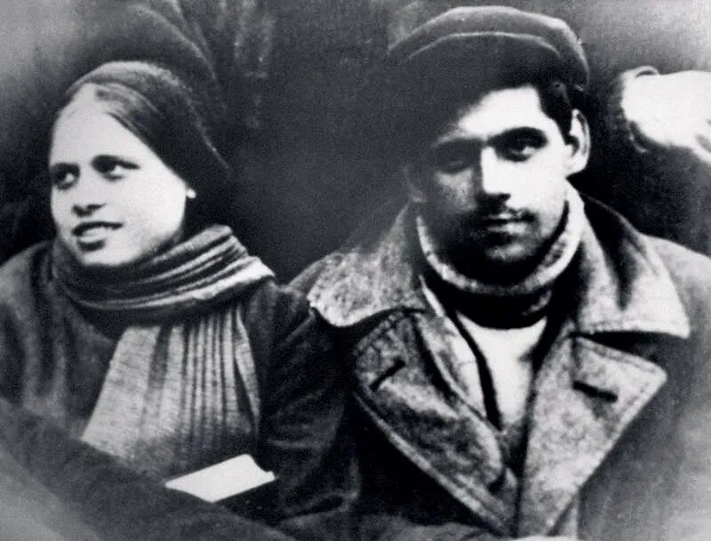 Родители Алисы Фрейндлих - Ксения Федоровна и Бруно Артурович. Фото: ru.wikipedia.org