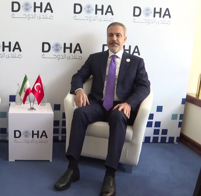 Министр иностранных дел Турции Хакан Фидан чуствовал себя в Дохе явно на коне.