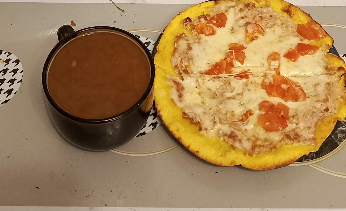 Пицца с кофе