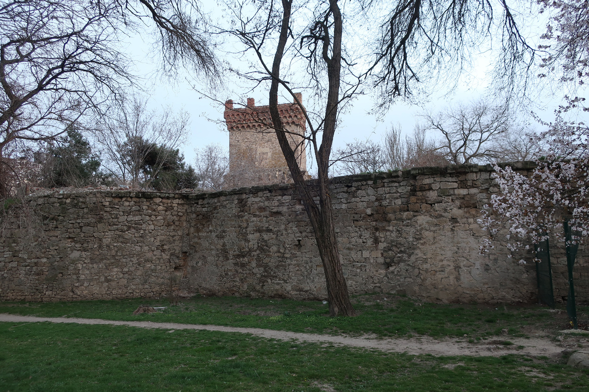 Башня Константина...