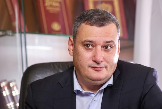    Александр Хинштейн