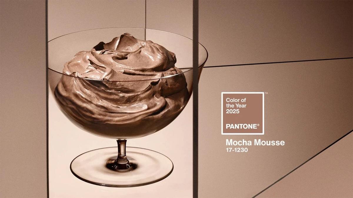 Pantone 17-1230 Mocha Mousse