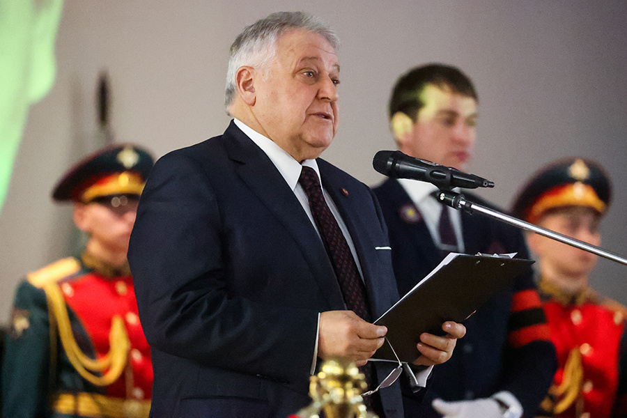 Евгений Мессман / ТАСС📷Президент Национального исследовательского центра «Курчатовский институт» Михаил Ковальчук во время церемонии прощания с академиком РАН Евгением Велиховым