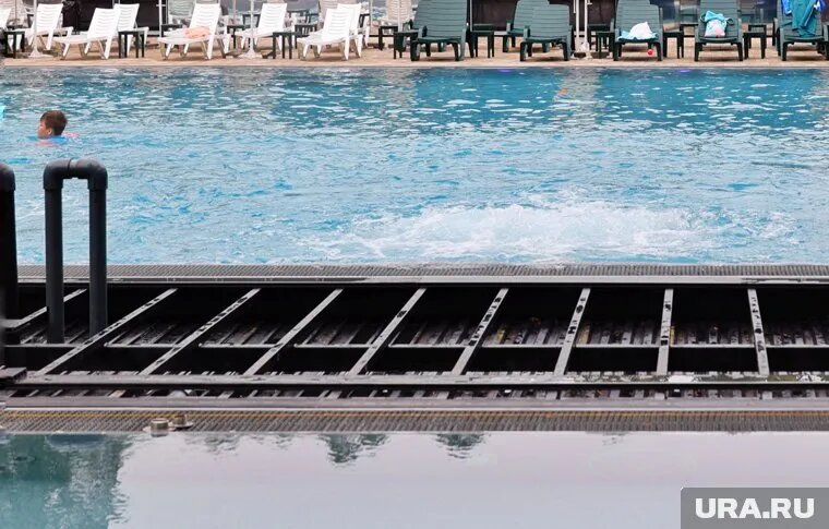 Экс-замгубернатора ЯНАО Воронову коммерсанты смонтировали в доме бассейн в виде взятки. Фото: Екатерина Сычкова © URA.RU