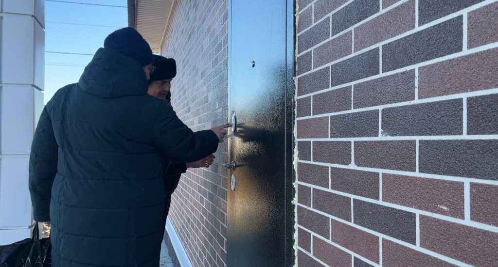     В Орске застройщик ЖК «Звездный» проводит встречи с жителями «О»
📷    В Орске застройщик ЖК «Звездный» проводит встречи с жителями «О»
