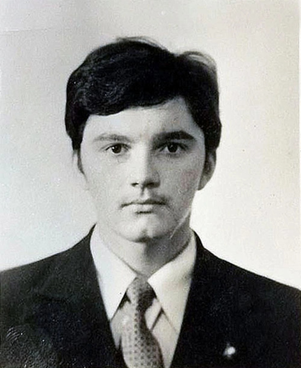 Андрей Константинов 