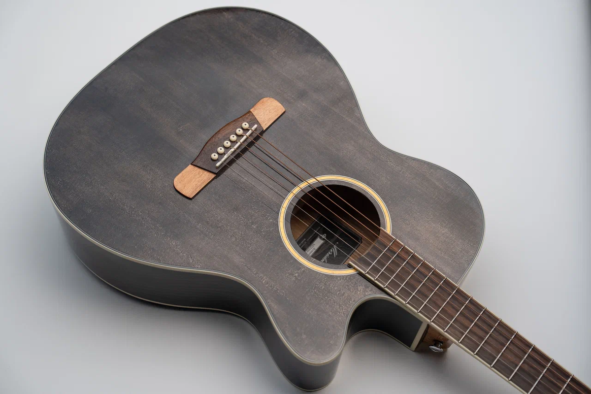 Акустическая гитара MeridaExtrema Romeo